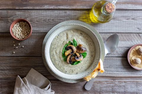 Creamy Mushroom and Spinach Soup