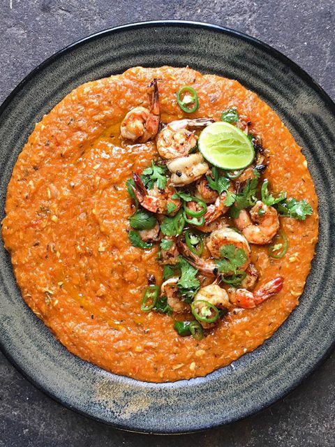 Fish and prawn pirão