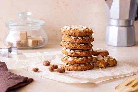 Homemade Almond Cookies
