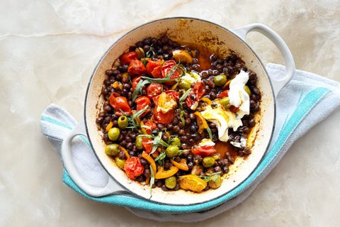 One pan black chickpeas with baharat and orange